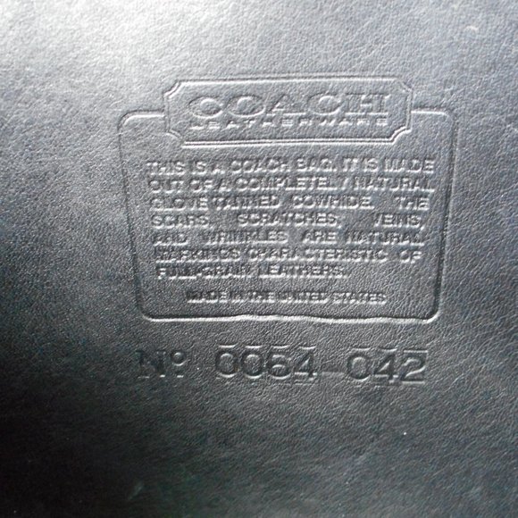 SOLD**Vintage Coach Companion Clutch 9635 GUC in Black - Picture 7 of 7